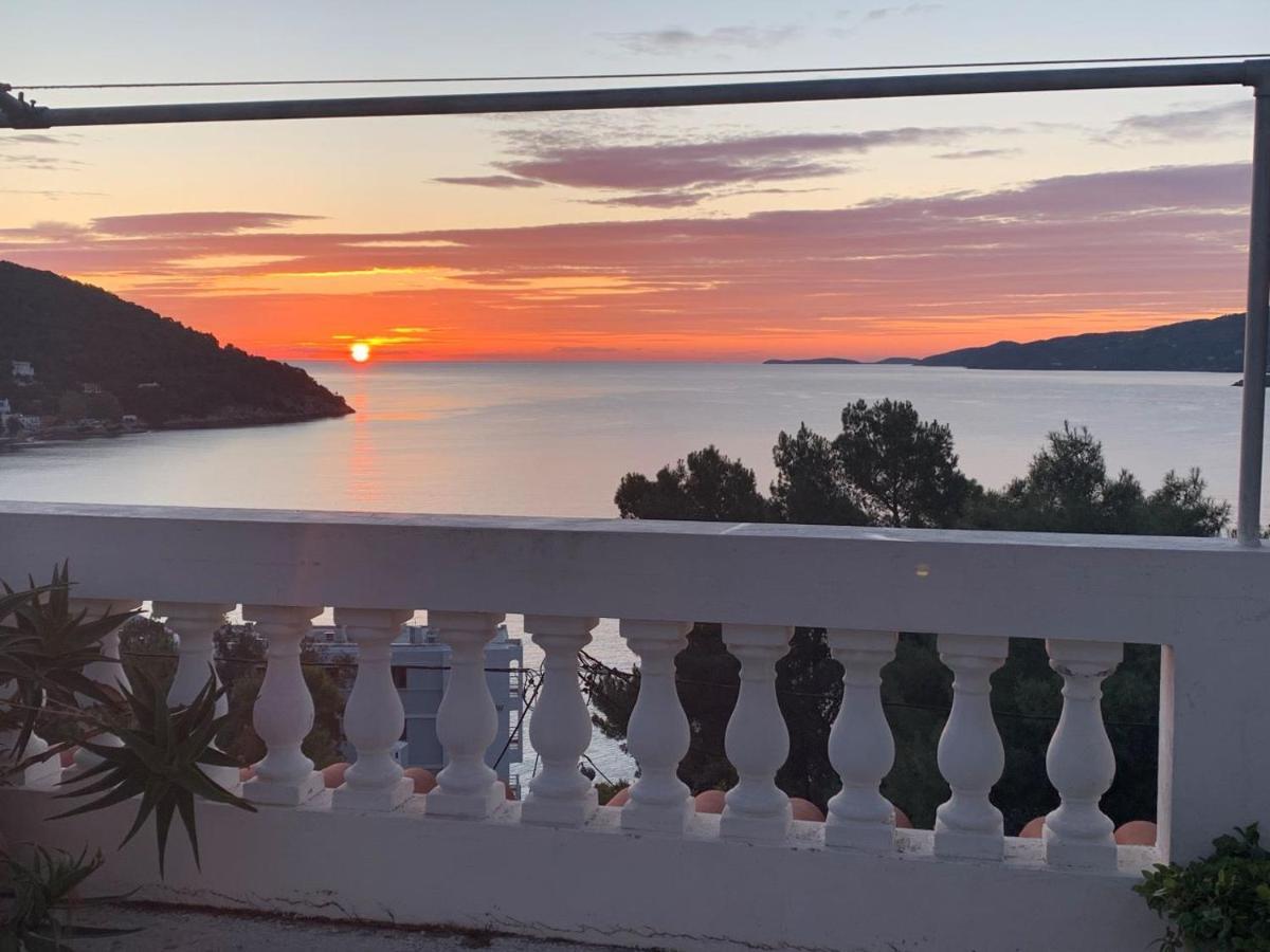 Villa Loula Apartment II Pórosz Kültér fotó